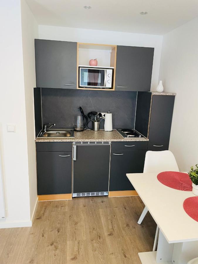 Prime Host Dream Appartement Karlsruhe Buitenkant foto