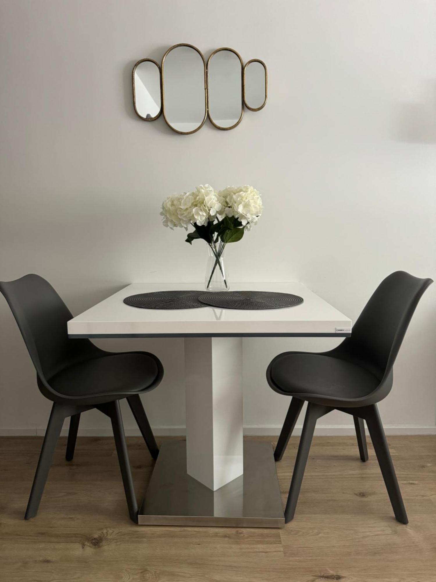 Prime Host Dream Appartement Karlsruhe Buitenkant foto