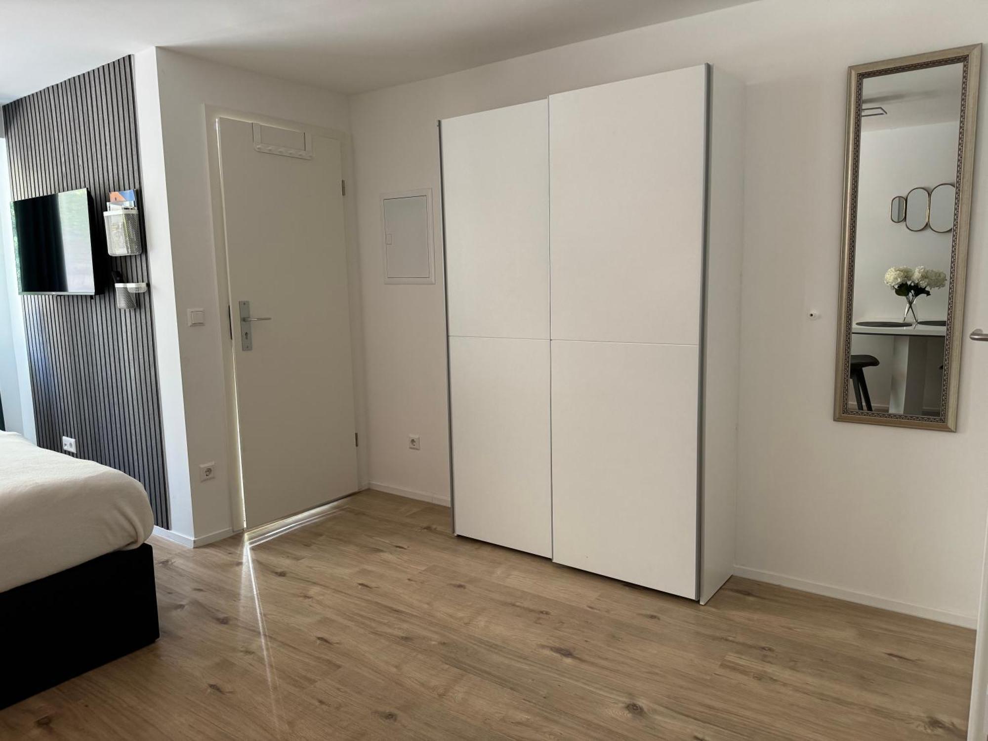 Prime Host Dream Appartement Karlsruhe Buitenkant foto